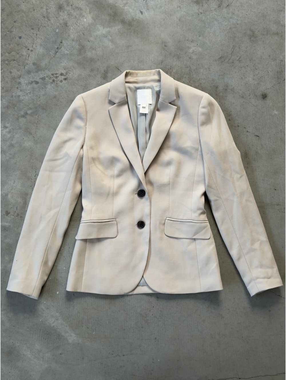 J.Crew / Women’s Tailored Two Button Blazer / Beige Size 00